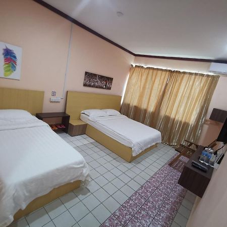 Indah Inn タワウ エクステリア 写真