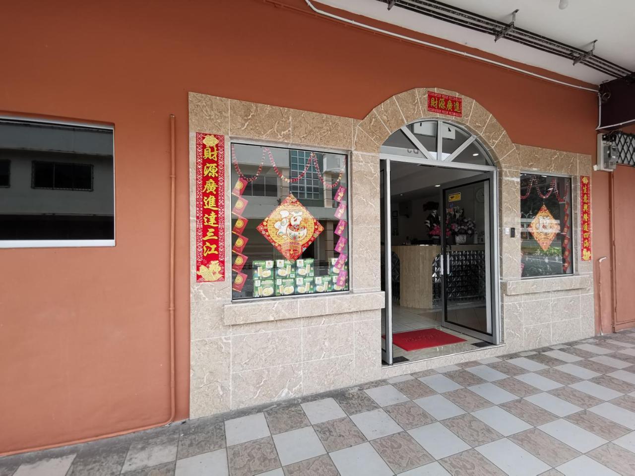 Indah Inn タワウ エクステリア 写真